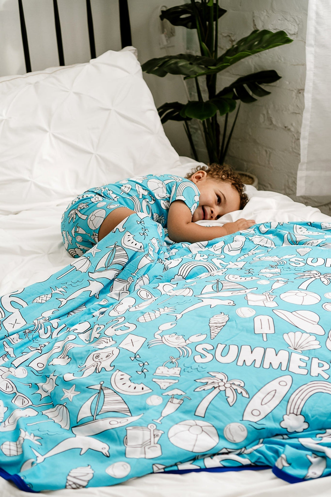 Night Sweats? Not Anymore – Discover Our Cooling Bamboo PJs
