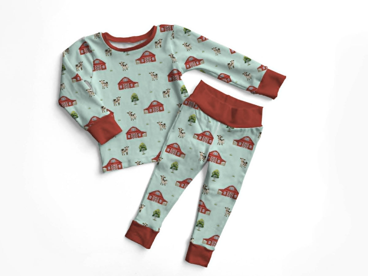 Homestead Hugs 2 Piece Set